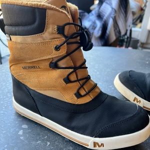 Merrill Big Kid’s Snow Bank Boot size 6